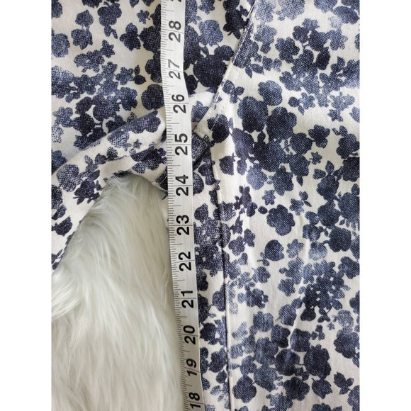 Michael Kors Womens Izzy Cropped Skinny Jeans White Navy Floral Stretch Plus 16W - Picture 7 of 10